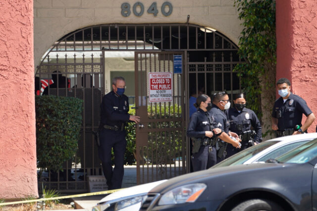 Φρίκη στο Λος Άντζελες: Τρία μικρά παιδιά βρέθηκαν θανάσιμα μαχαιρωμένα σε διαμέρισμα