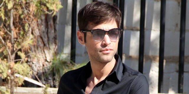 Προσήχθη ο Μένιος Φουρθιώτης – Κάλυκες από το ίδιο όπλο στην επίθεση στο σπίτι του και στη συμπλοκή στη Νέα Ερυθραία