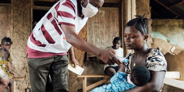 Γιατροί Χωρίς Σύνορα: “Ο μικρότερος ασθενής μου με ελονοσία ήταν μόλις έξι εβδομάδων”