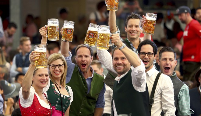 Γερμανία: Σκέψεις για “Oktoberfest” στο Ντουμπάι