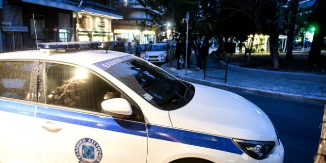 Πλατεία Βαρνάβα: Τέλος στα “κορονοπάρτι” με αστυνομικές δυνάμεις