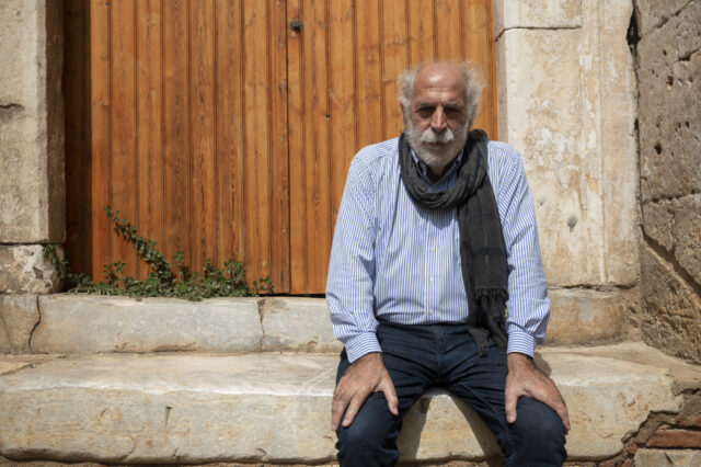 Ο άνθρωπος που αναδεικνύει τον γαστρονομικό πλούτο της Ελλάδας