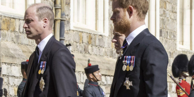Πρίγκιπας Φίλιππος: Η αμήχανη επανένωση του Ουίλιαμ με τον Χάρι