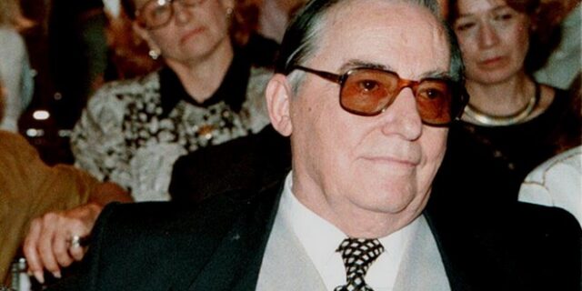 Νίκος Ρίζος: Σαν σήμερα έφυγε ο “κοντός γίγαντας” του ελληνικού κινηματογράφου