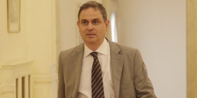 Φ. Σαχινίδης: Είναι “κολοβός” ο νέος δικομματισμός;