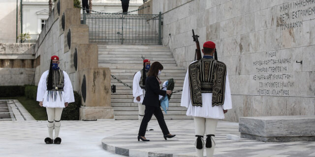 Σακελλαροπούλου: Τιμάμε τους Φιλέλληνες που είδαν την Ελληνική Επανάσταση ως πηγή έμπνευσης