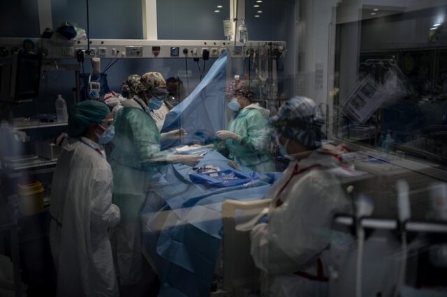 Ισπανία: Πρωτοποριακή μεταμόσχευση καρδιάς σε κοριτσάκι 2 μηνών