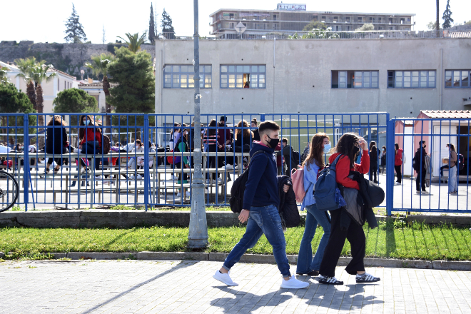 Υπουργείο Παιδείας: Στις 15 Μαΐου η ανακοίνωση του αριθμού εισακτέων στην τριτοβάθμια