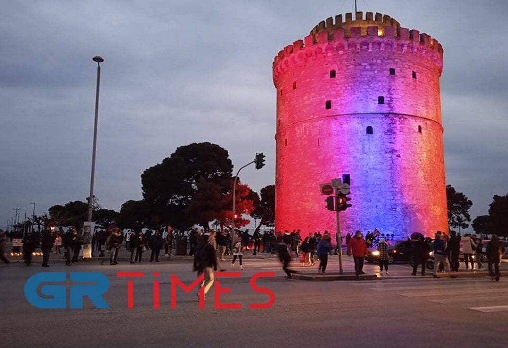 Θεσσαλονίκη: Ο Λευκός Πύργος “ντύθηκε” στα χρώματα της Αρμενίας