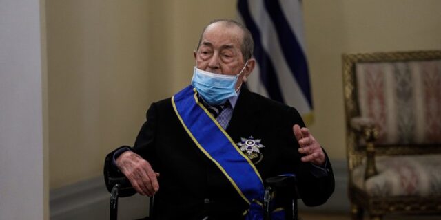 Ιάκωβος Τσούνης: Ο πολιτικός κόσμος αποχαιρετά τον γνωστό εφοπλιστή και ευεργέτη