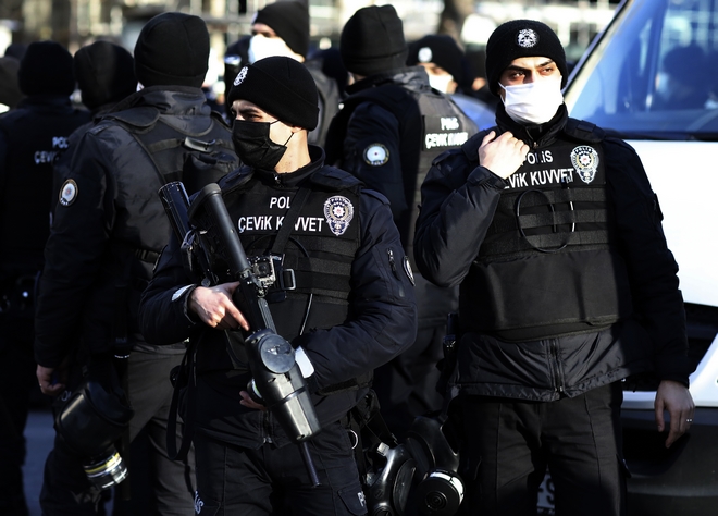 Τουρκία: Νέο μπαράζ συλλήψεων “γκιουλενιστών”