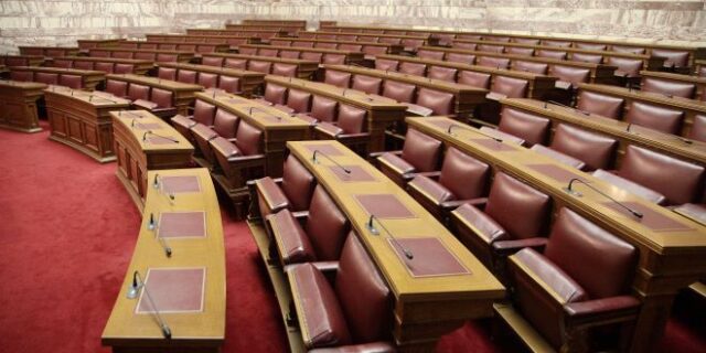 Προανακριτική: Σε αντίθετη κατεύθυνση από το κατηγορητήριο η μαρτυρία Βερύκιου