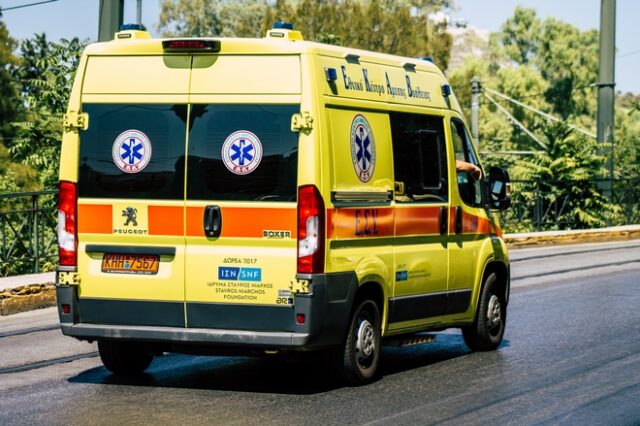 Ρόδος: Σε κρίσιμη κατάσταση τουρίστρια που έπεσε από ταράτσα