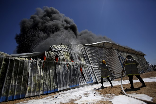 Γάζα: Χτυπήθηκε το μοναδικό εργαστήριο COVID – Πίεση για κατάπαυση πυρός