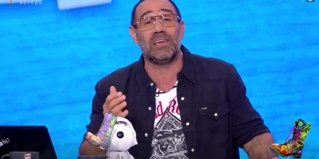 Ράδιο Αρβύλα: Πώς σχολίασαν τις δηλώσεις του Πατέλη περί διδακτορικού