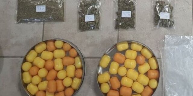 Θήβα: Έκρυβε ναρκωτικά σε “αυγά-έκπληξη”