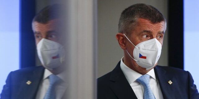 Τσεχία: Ο πρωθυπουργός Αντρέι Μπάμπις ξεπέρασε πρόταση μομφής