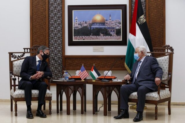 Παλαιστίνη: Από τη Ραμάλα ο Μπλίνκεν υποσχέθηκε χρήματα για τη Γάζα