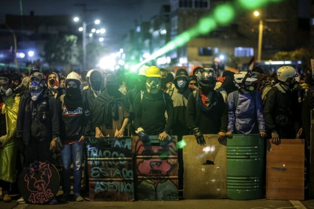 Κολομβία: Συνεχίζονται για 15η μέρα οι αντικυβερνητικές διαδηλώσεις – Τουλάχιστον 42 νεκροί