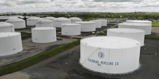 ΗΠΑ: Εκτός πλήρους λειτουργίας ο αγωγός Colonial Pipeline μετά την κυβερνοεπίθεση