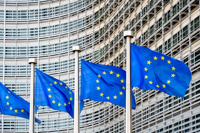 AUKUS: Οι ηγέτες της ΕΕ εξετάζουν εάν θα επιδιώξουν μεγαλύτερη αυτονομία από τις ΗΠΑ