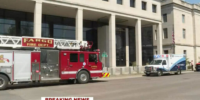 ΗΠΑ: Έκοψε το λαιμό του μέσα στο δικαστήριο όταν τον έκριναν ένοχο