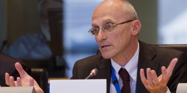 Ενρία: Σημαντική μείωση των κόκκινων δανείων από τις ελληνικές τράπεζες