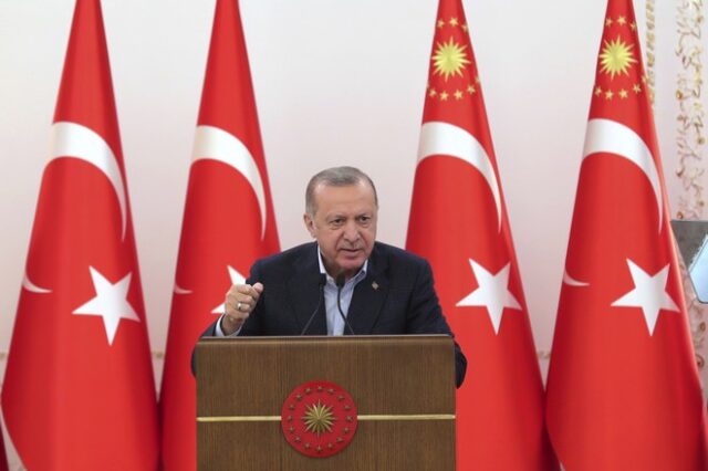 Τουρκία: Ο Ερντογάν απέλυσε έναν απο τους 4 υποδιοικητές της κεντρικής τράπεζας