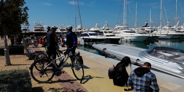 Άρση μέτρων: Το χρονοδιάγραμμα μετά τις 15 Μαΐου για πολιτισμό, ωράριο και SMS 