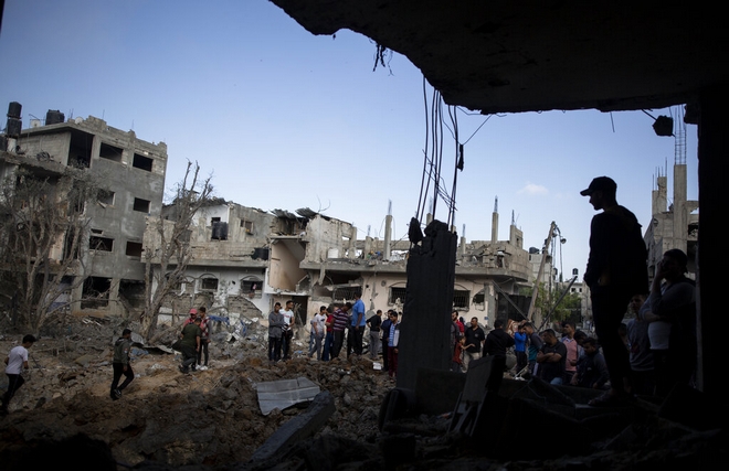 Μέση Ανατολή: Χάος στη Γάζα – Σχεδόν 200 νεκροί, χιλιάδες οι άστεγοι