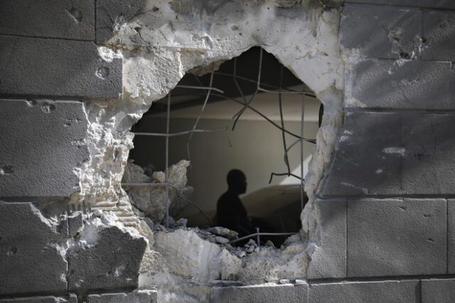 Ρ. Μπαρούντ: Το Ισραήλ κάνει ολοκληρωτικό πόλεμο στη Γάζα