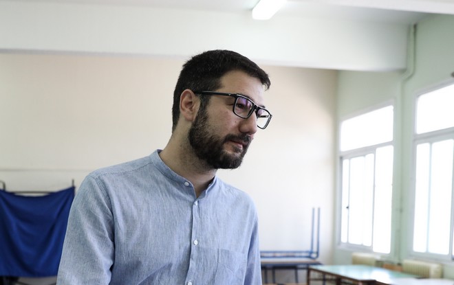 Ηλιόπουλος: “Η κυβέρνηση έχει αποτύχει – Αντί για ενίσχυση του ΕΣΥ σχεδιάζει κλείσιμο νοσοκομείων”