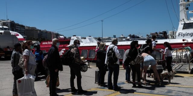 Άρση μέτρων: Αύξηση της επιβατικής κίνησης στα πλοία της ακτοπλοΐας