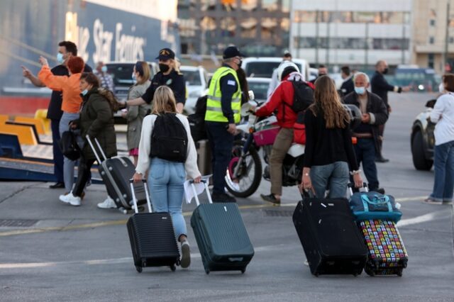 Άρση μέτρων: Κίνηση σε λιμάνια και διόδια χωρίς ελέγχους μετά από 6 μήνες