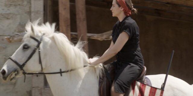 Άγριες Μέλισσες: Αποκαλυπτικά backstage πλάνα από τα τελευταία γυρίσματα της σεζόν