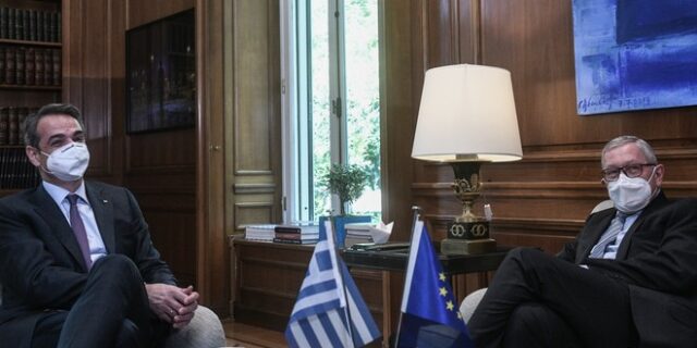Με τον επικεφαλής του ESM συναντήθηκε ο Κυριάκος Μητσοτάκης