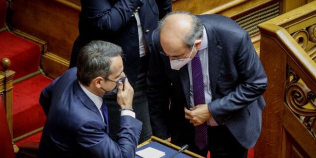 “Ενώνει” την αντιπολίτευση το εργασιακό νομοσχέδιο και η απεργία στις 6 Μάη