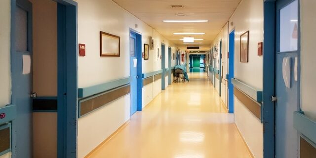 Αγγίζουν τα 2,5 δισ. οι οφειλές του δημοσίου σε ιδιώτες – “Πρωταθλητές” τα νοσοκομεία