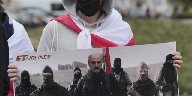 Πολωνία: “Βόρεια Κορέα στην καρδιά της Ευρώπης” – Διαδήλωση κατά του καθεστώτος Λουκασένκο