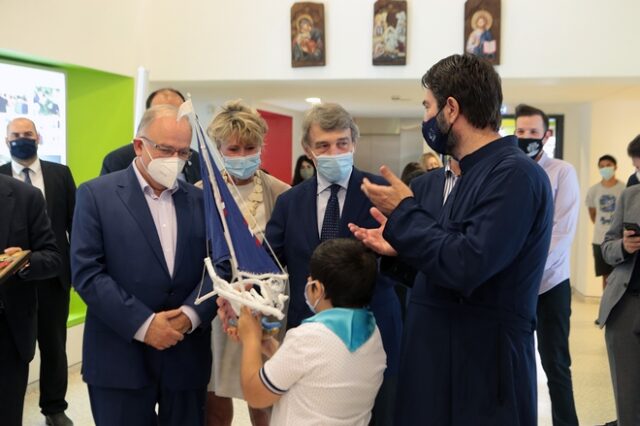 Σασόλι στα παιδιά της “Κιβωτού”: Να αλλάξετε τον κόσμο των ενηλίκων