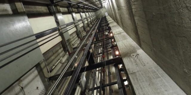 Κίνα: Τρόμος σε ασανσέρ – Ανέβηκε απότομα 30 ορόφους, νεκρή έφηβη