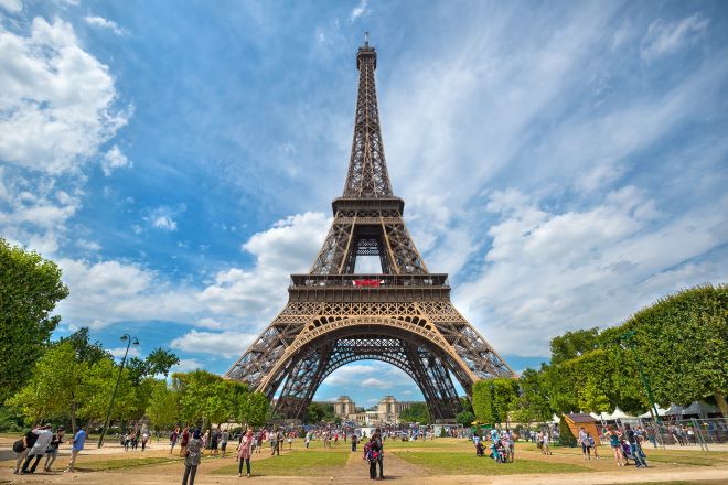Γαλλία: Ο Πύργος του Άιφελ θα υποδεχθεί ξανά επισκέπτες στις 16 Ιουλίου
