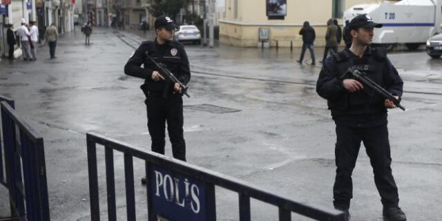 Τουρκία: Συνελήφθη ο αδελφός του Σεντάτ Πεκέρ