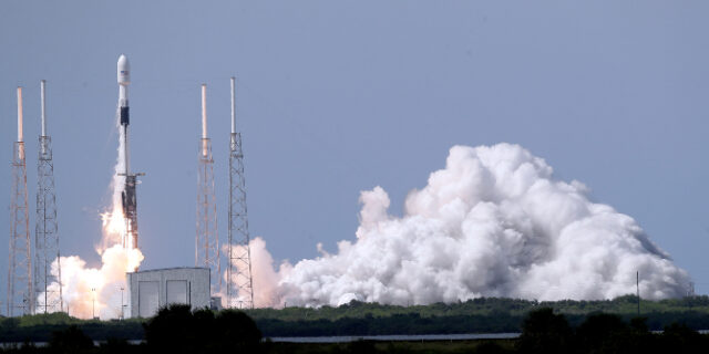 SpaceX: Προσγειώθηκε στο Τέξας ο πύραυλος Starship μετά από δοκιμαστική πτήση