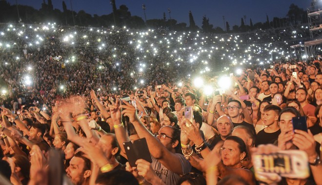 Συναυλίες: Κραυγή απόγνωσης των διοργανωτών για τη χωρητικότητα 50%