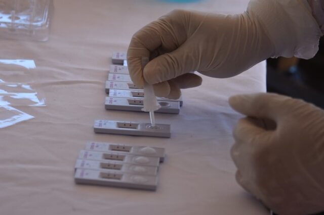 ΕΟΔΥ: Πού θα γίνονται τη Τρίτη δωρεάν rapid test