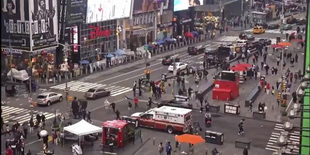 Νέα Υόρκη: Πυροβολισμοί με τραυματίες στην Times Square