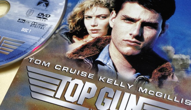 Top Gun: 35 χρόνια μετά την πρεμιέρα το μόνο που δεν άλλαξε είναι ο Τομ Κρουζ