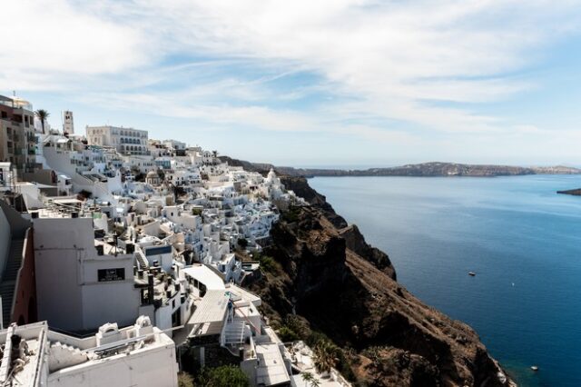 Διασύνδεση με ηλεκτρικό καλώδιο για 10 ακόμα νησιά των Κυκλάδων