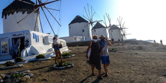Σχέδιο για εμβολιασμό στα νησιά με πληθυσμό άνω των 10.000 κατοίκων μέχρι 25 Ιουνίου